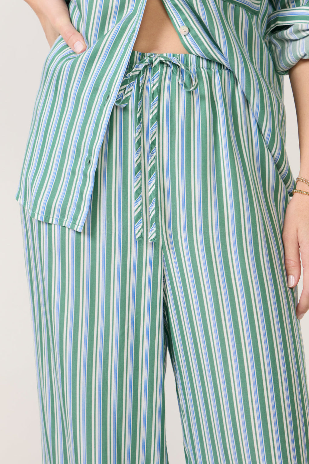 Drawcord Flowy Pant