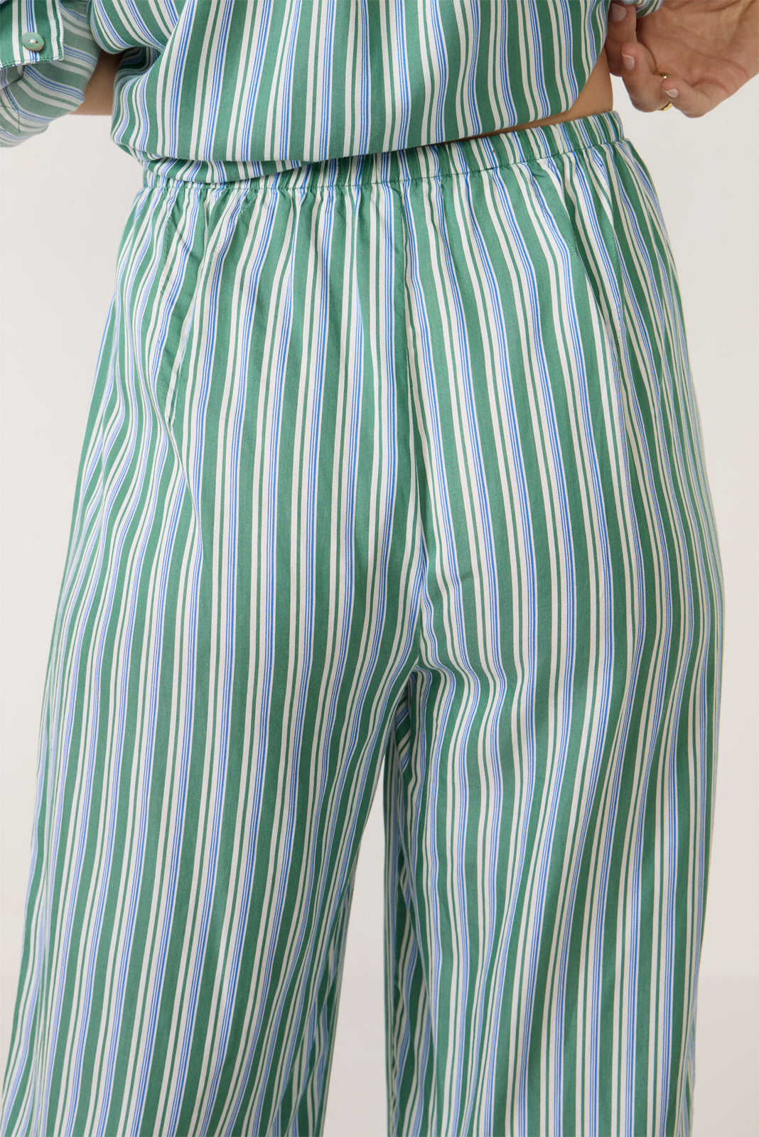 Drawcord Flowy Pant