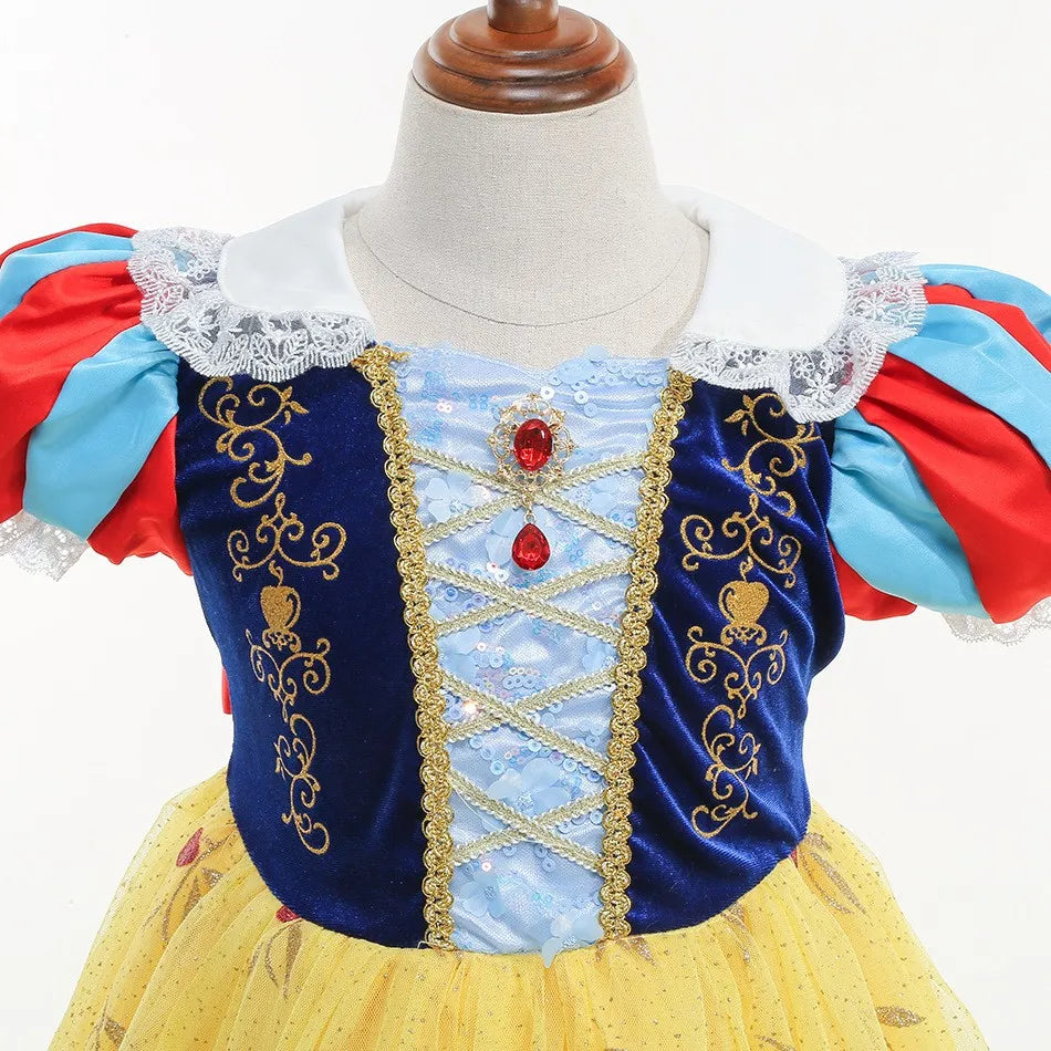 Girl Cosplay Snow White Dress Yellow Luxury Costume With Cloak Holiday Party Gift For Girl Dress + Apple Accessories